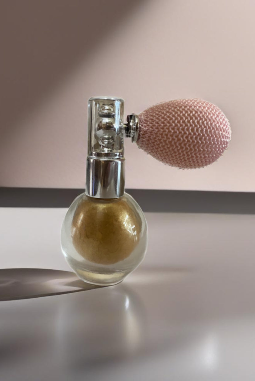 gold body glitter spray